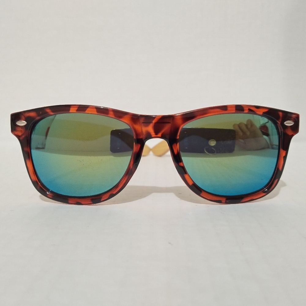WEST COAST Unisex SOHO 6737 Bamboo Billy Sunglasses
